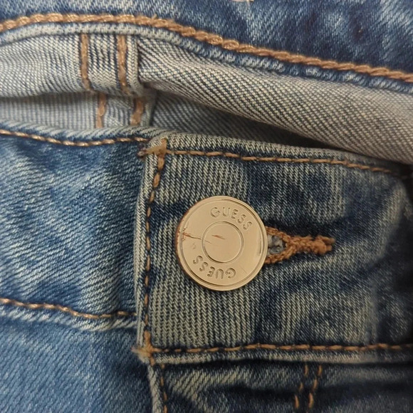 GUESS Distressed Mid-Rise Sexy Curve Skinny Jeans, Color Mid Wash Size 25 - Picture 16 of 16
